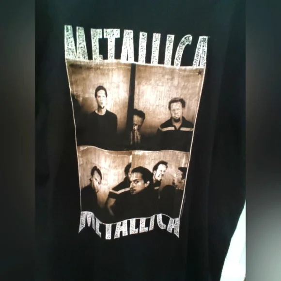 Vintage Metallica Band Black T Shirt - Picture 2 of 6